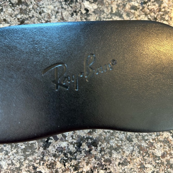 Ray-Ban Classic Black Eyewear Case - Picture 2 of 7
